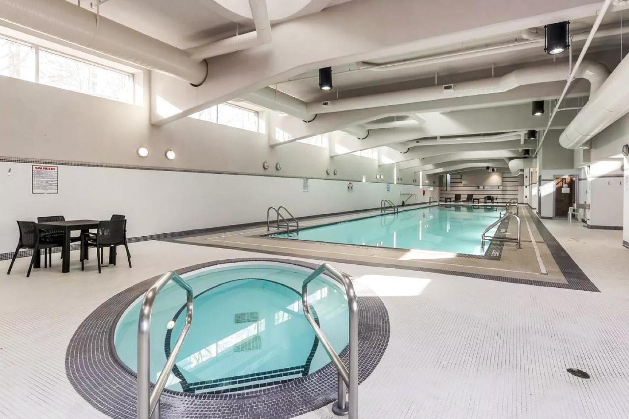 Heart Of Downtown 1 Bd Entire Condo - Pool, Gym, Parking, Office, Ac Vancouver Esterno foto